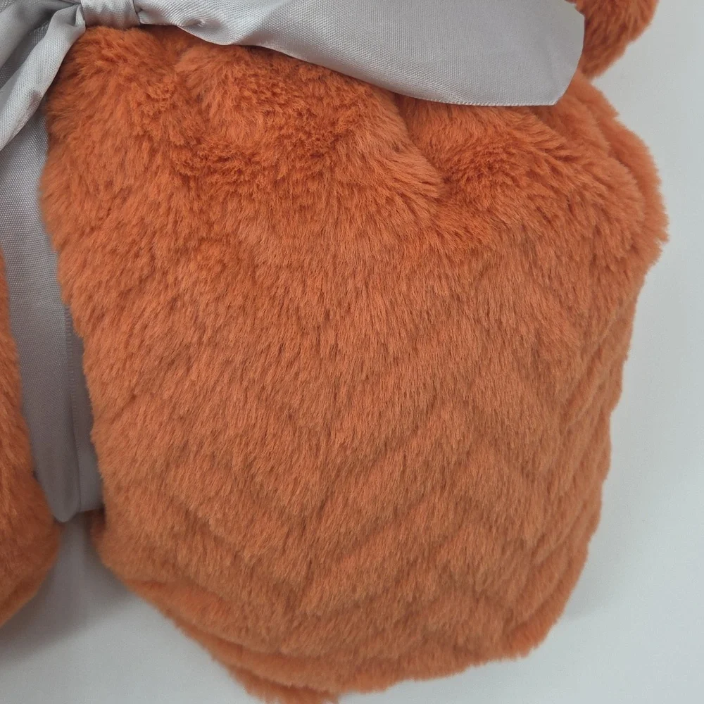 Luxurious Orange 